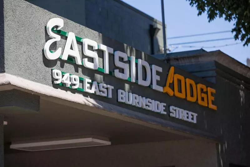 호텔 Eastside Lodge