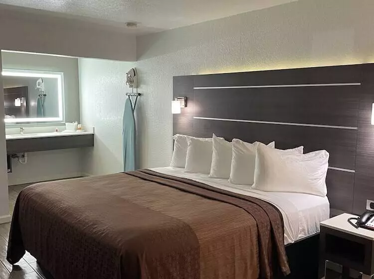 酒店 Econo Lodge Inn & Suites Near Lackland Afb