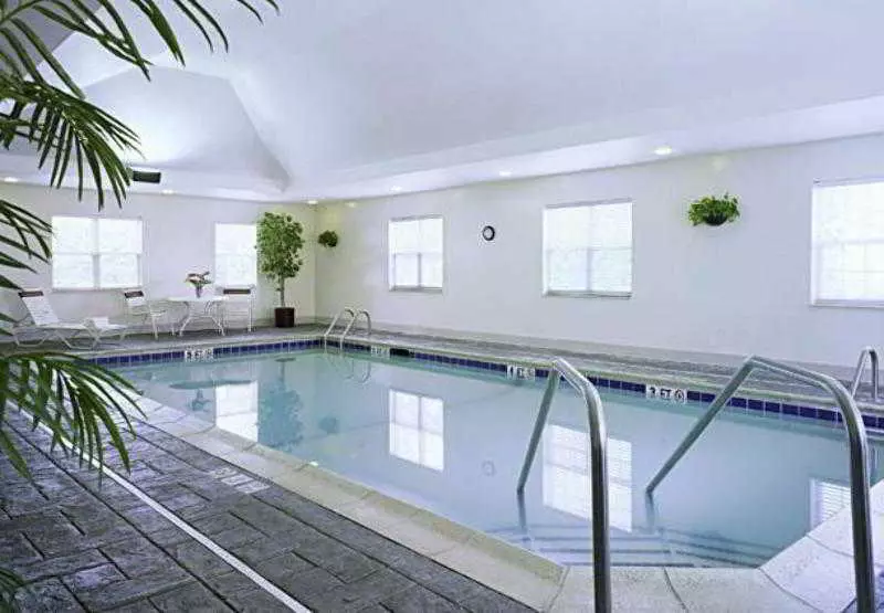 هتل Towneplace Suites By Marriott Burlington Williston