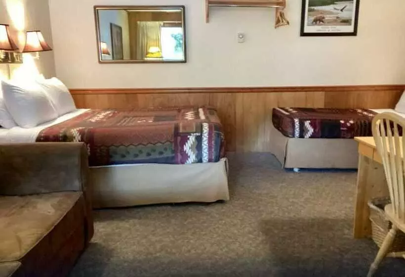 ホテル Trail Lake Lodge