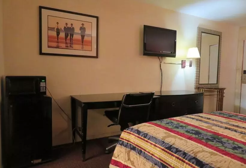 Отель Travel Inn Beaumont