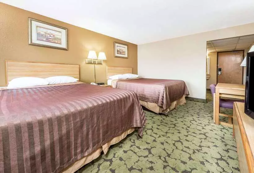 호텔 Travelodge By Wyndham Bloomington