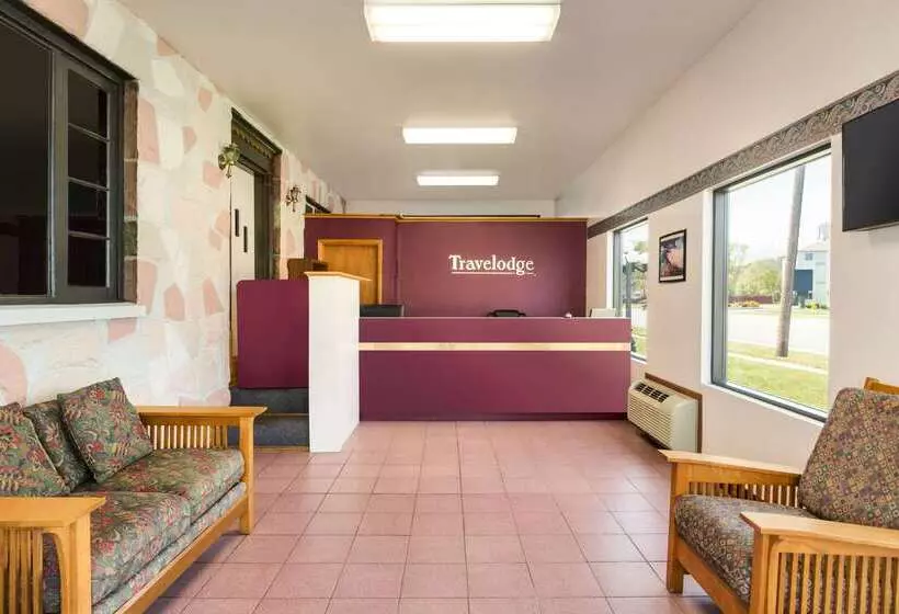 בית מלון כפרי Travelodge By Wyndham Niagara Falls   New York