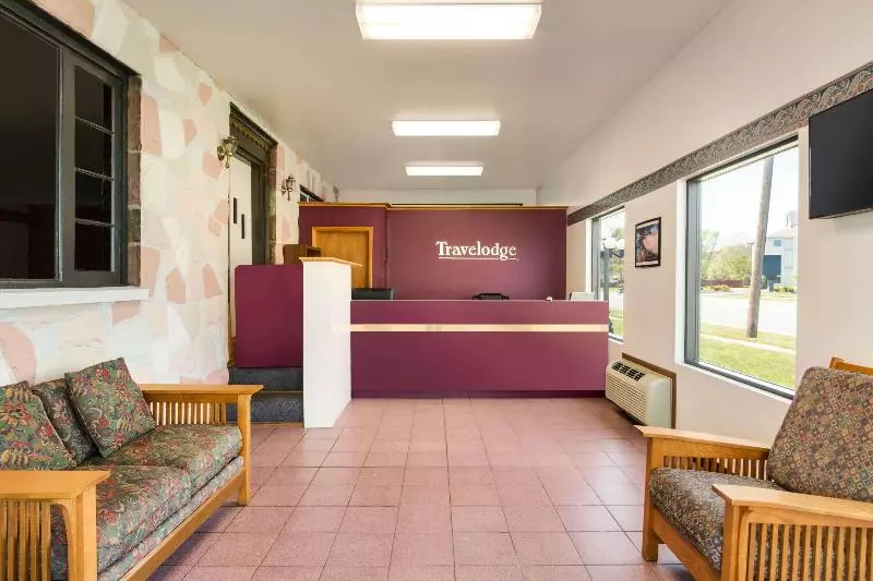 בית מלון כפרי Travelodge By Wyndham Niagara Falls   New York