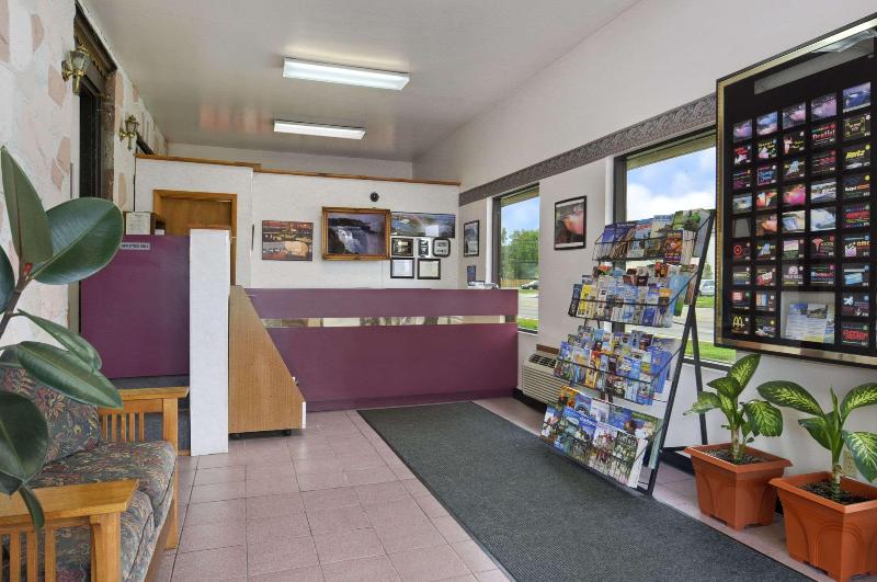 فندق Travelodge By Wyndham Niagara Falls   New York