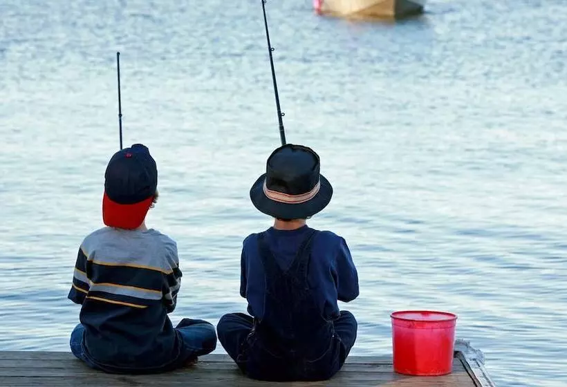 Курорт Ticaboo Lodge