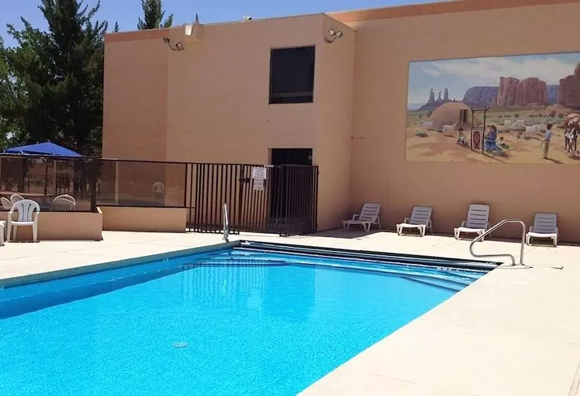 Курорт Ticaboo Lodge