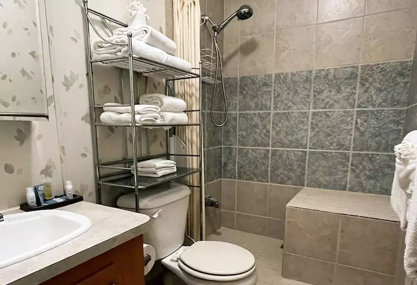 Курорт Ticaboo Lodge