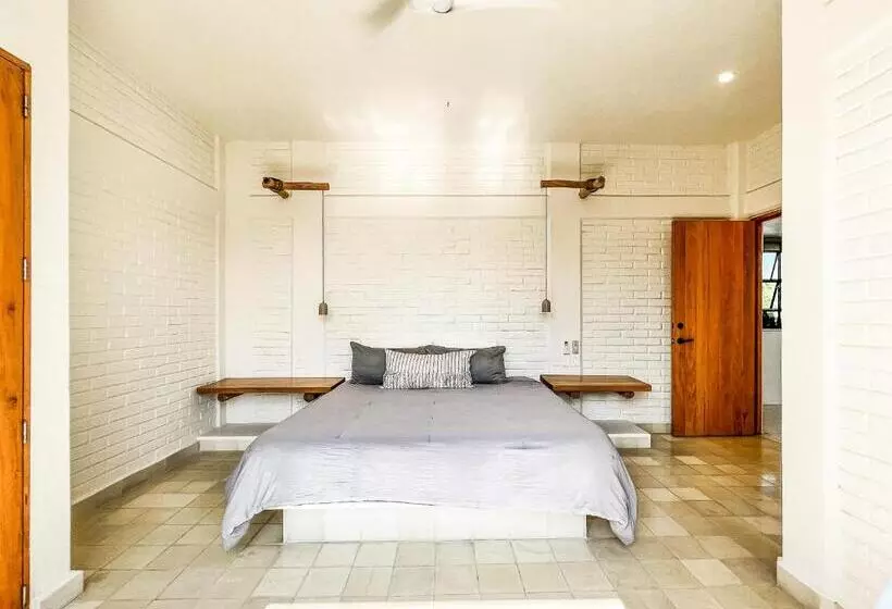 ホテル Punta Mita Surf Lodge