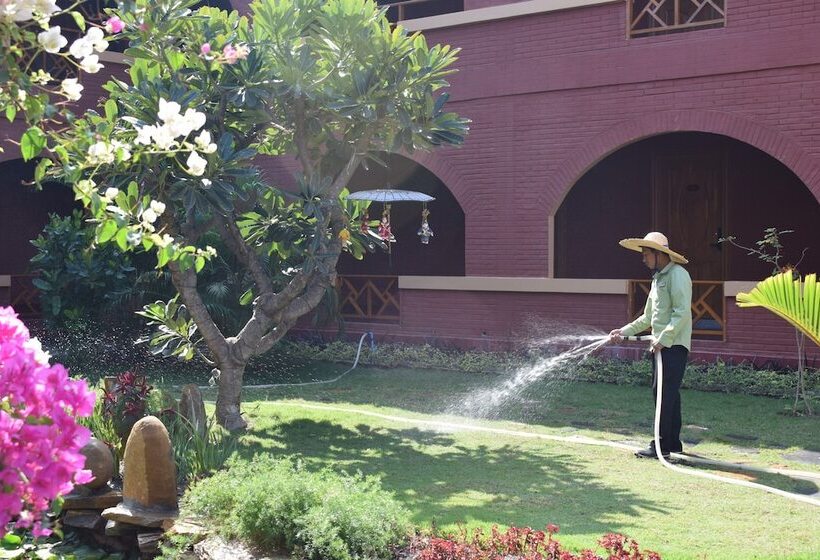 هتل Ancient Bagan