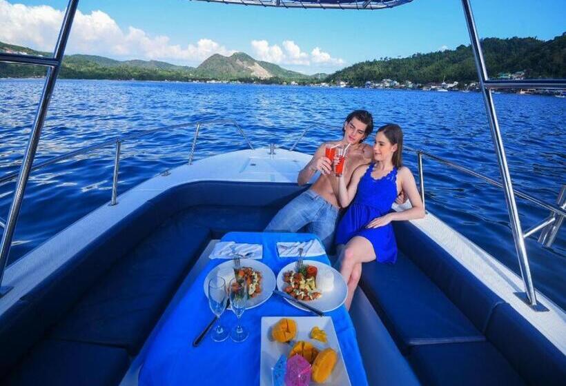 Hotel Anilao Awari Bay Resort