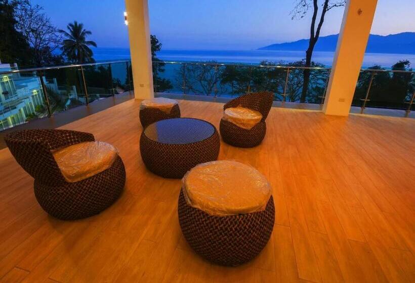 Hotel Anilao Awari Bay Resort