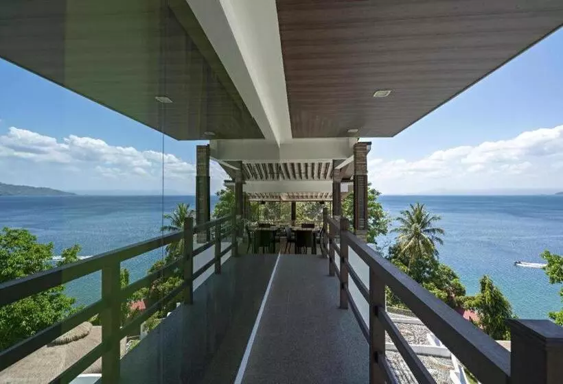 Hotelli Anilao Awari Bay Resort