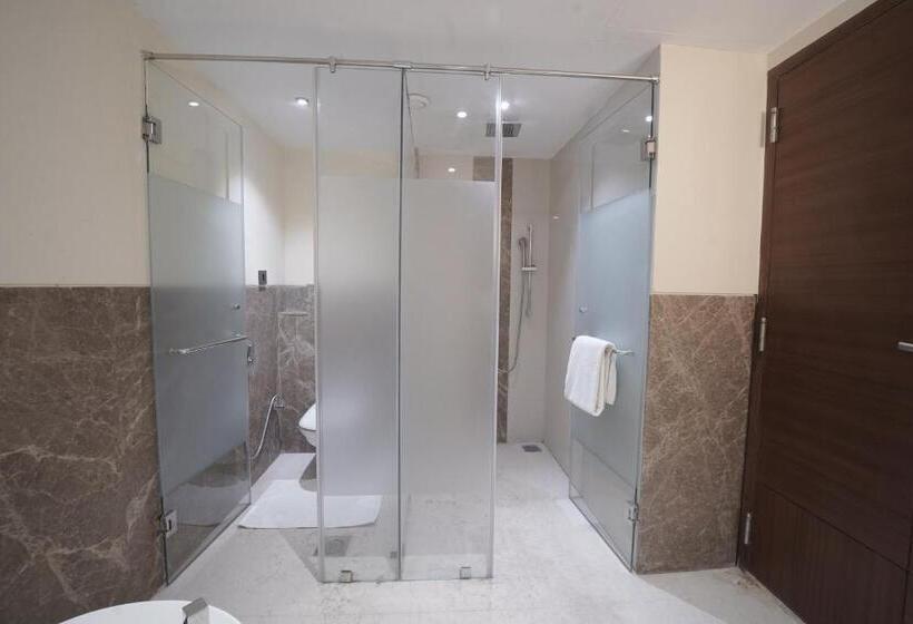 호텔 Babylon Capital