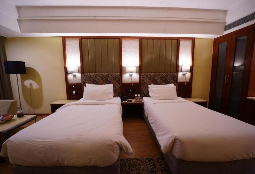 호텔 Babylon Capital