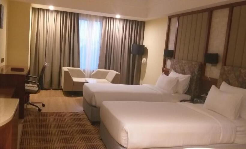 호텔 Babylon Capital