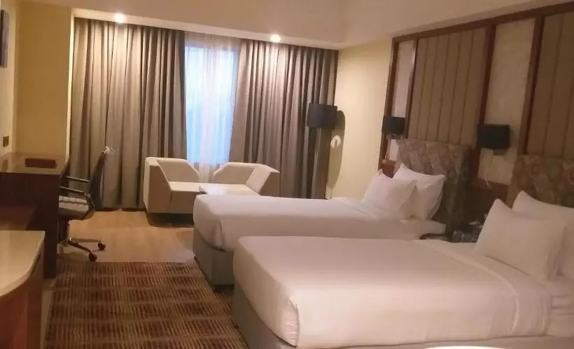 هتل Babylon Capital