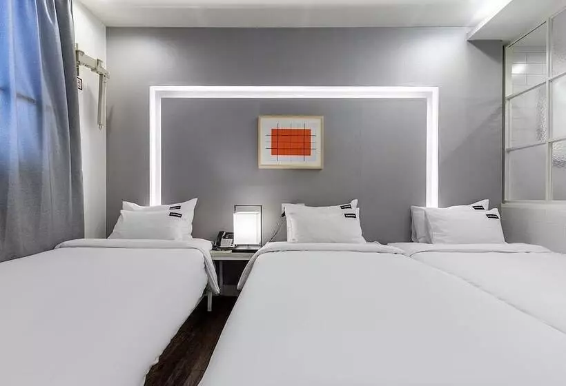 Hotelli Jinju Brown Dot Jinjuseong Branch