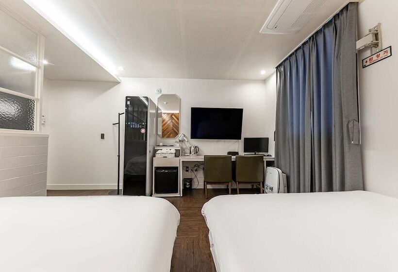 ホテル Jinju Brown Dot Jinjuseong Branch