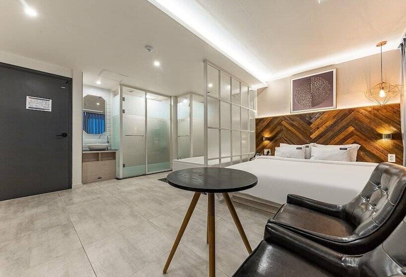 ホテル Jinju Brown Dot Jinjuseong Branch