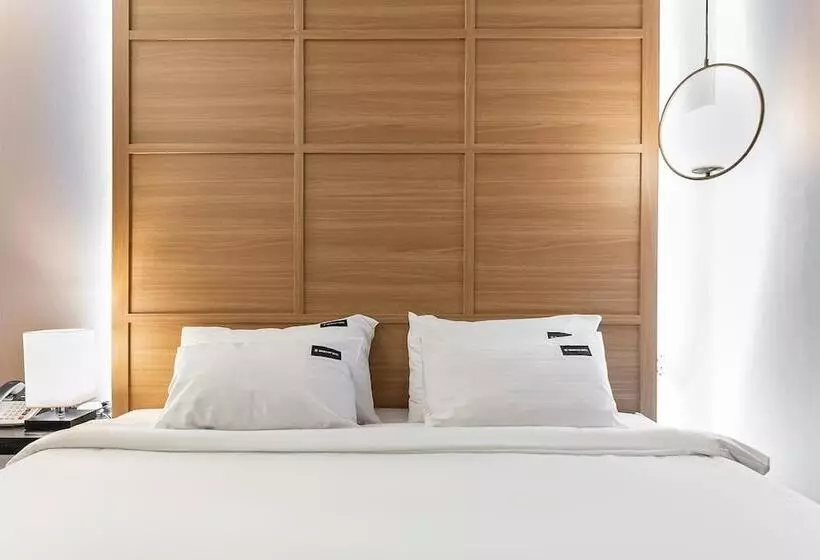 Hotelli Jinju Brown Dot Jinjuseong Branch