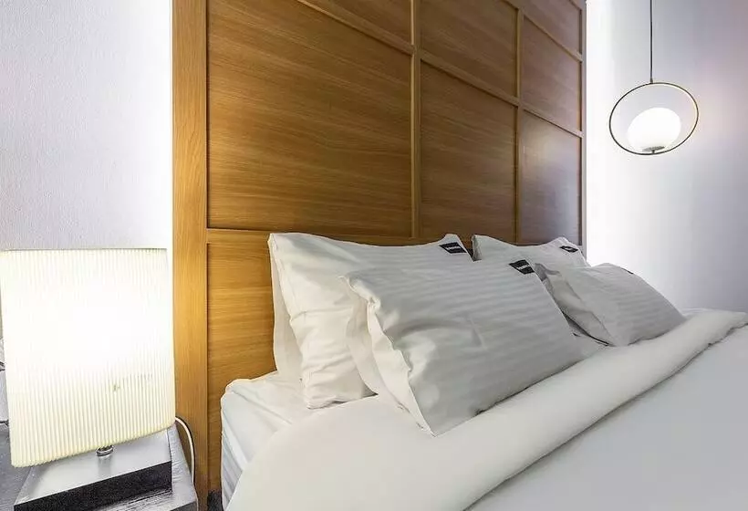 Hotelli Jinju Brown Dot Jinjuseong Branch