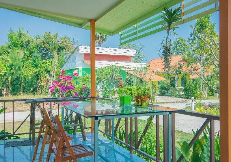 ホテル Tanfa Resort By Oyo Rooms