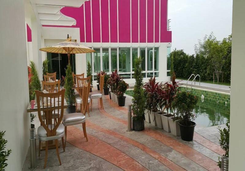 ホテル Vassana Design