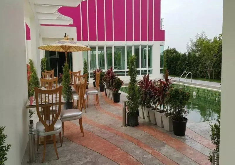 هتل Vassana Design