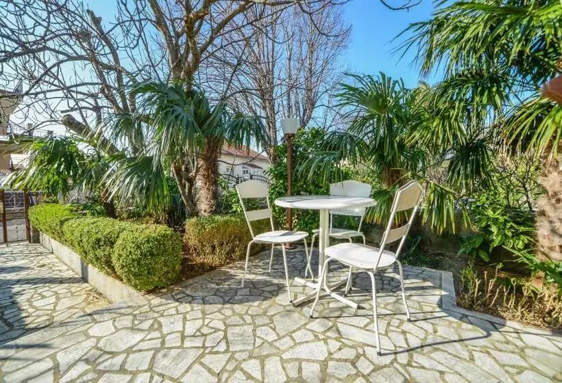 Apartments Antić 4255