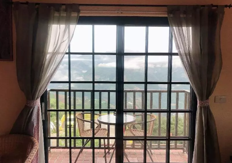 تختخواب و صبحانه Nuowei Senlin Cottage