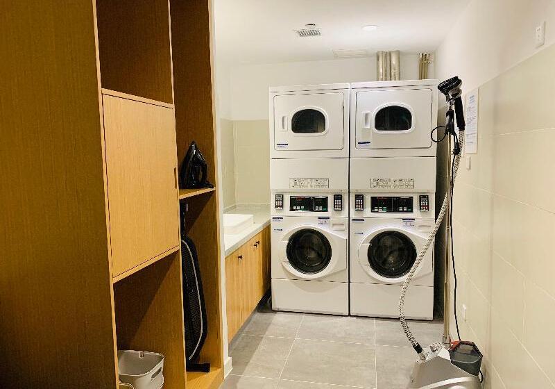 فندق Holiday Inn Express Zhangjiagang Free Trade Zone, An Ihg