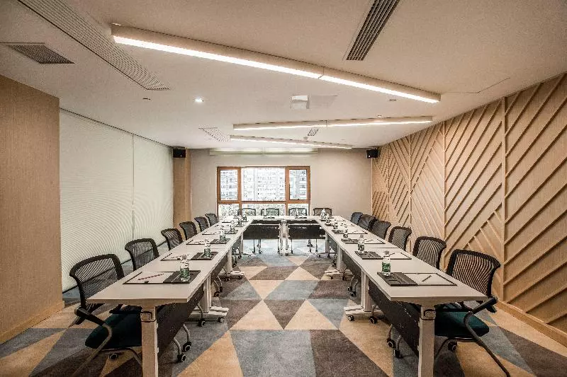 ホテル Holiday Inn Express Zhangjiagang Free Trade Zone, An Ihg