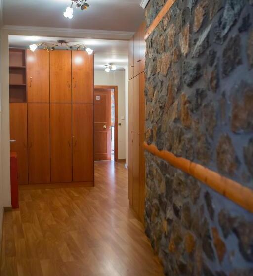 פנסיון Exohiko