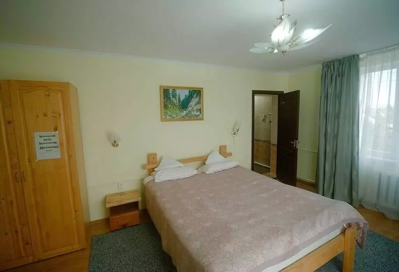 پانسیون Guesthouse Alakol