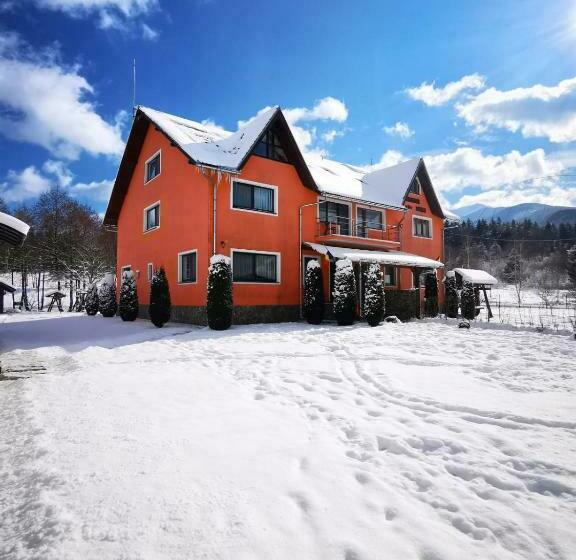 Pensiunea Colt De Rai