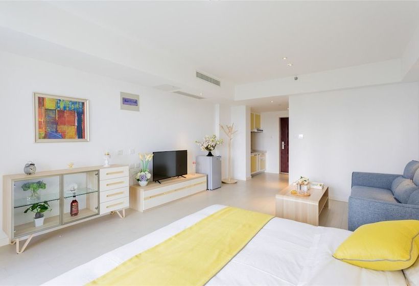 Qinhuangdao Huaqianshu Hostel