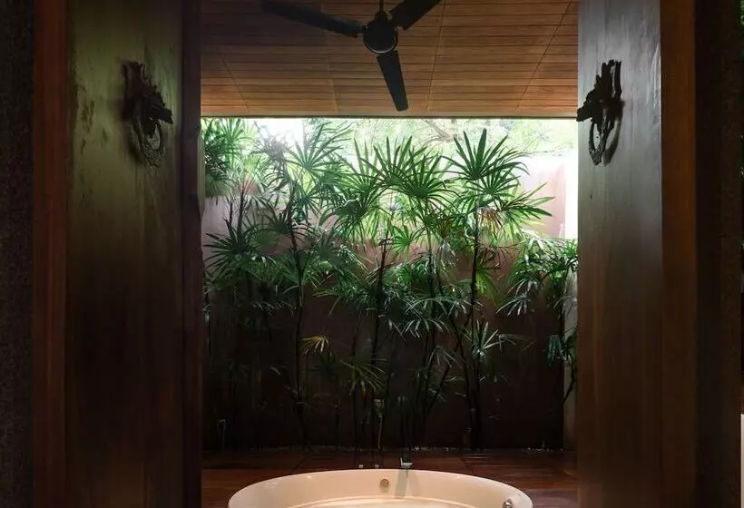 Villa Vimanmek Phuket