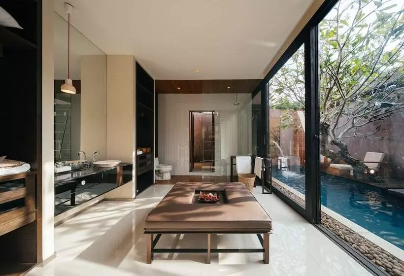 Villa Vimanmek Phuket