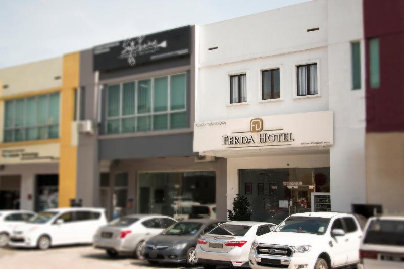 Otel Ferda  Impian Emas