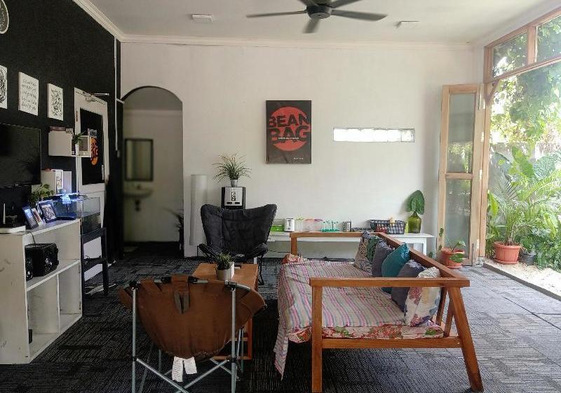 호텔 Beanbag Bintan Backpacker