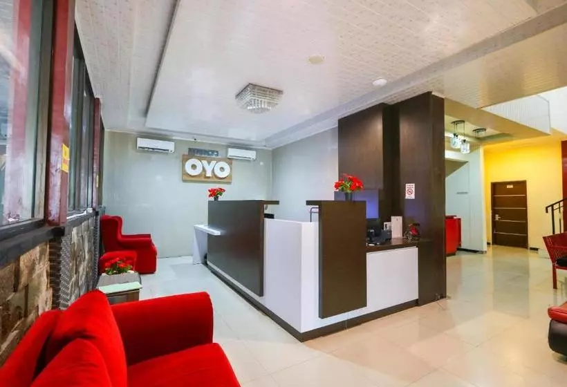 Hôtel Oyo 3239 Jc