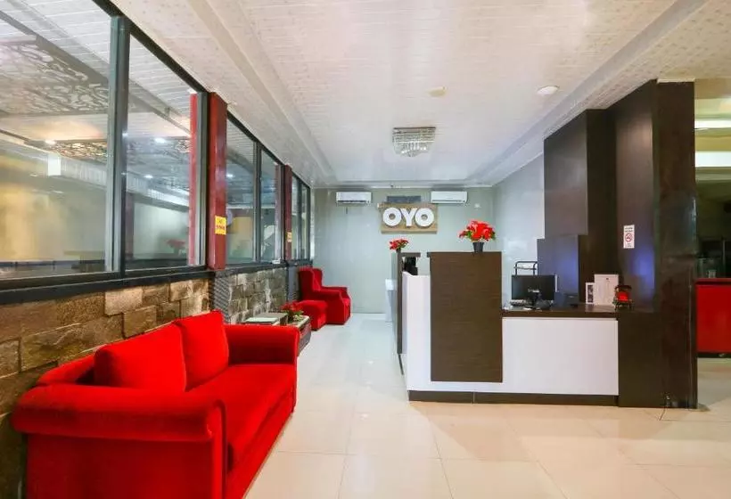 Hôtel Oyo 3239 Jc