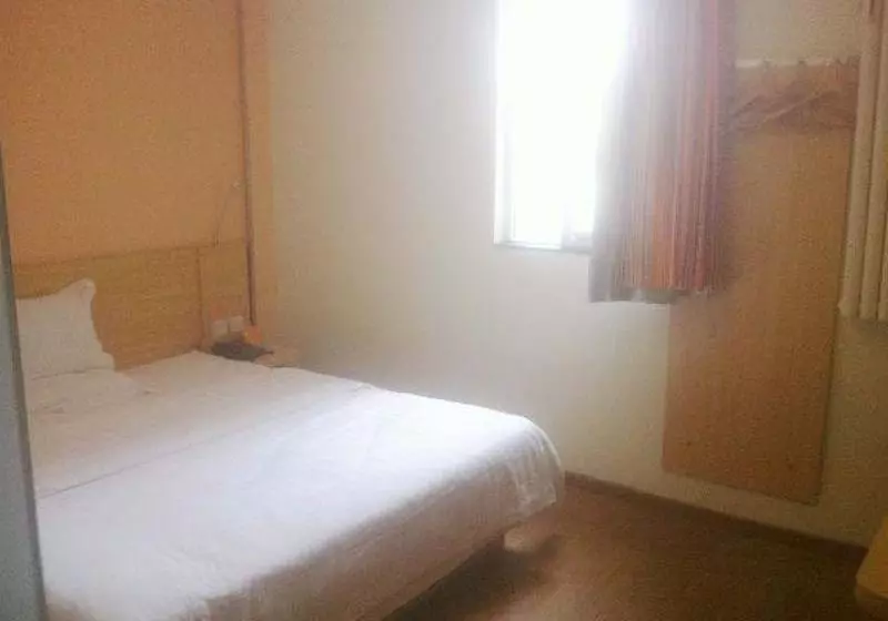 ホテル Qingdao 7 Days Inn