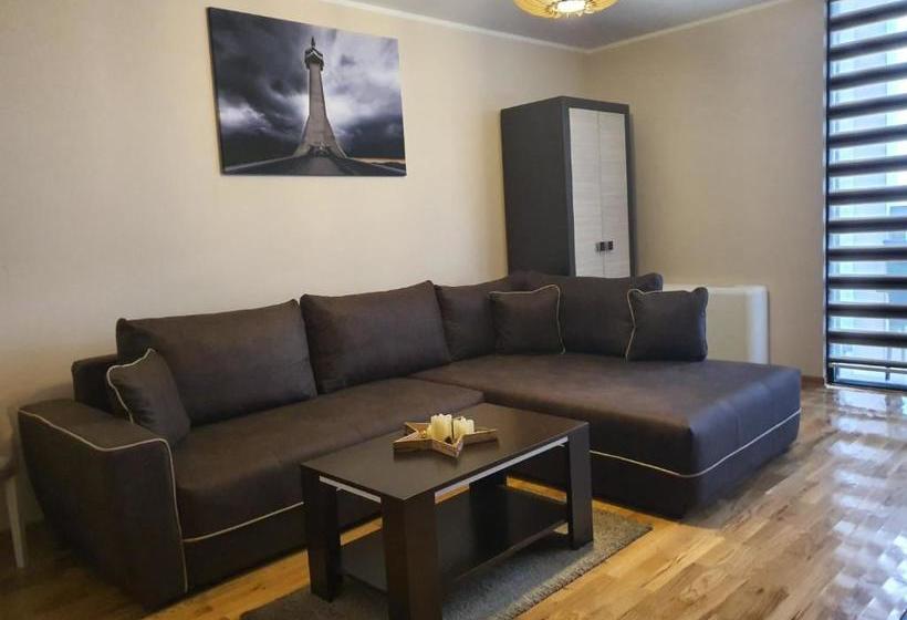 هتل B&b Vracar Resort