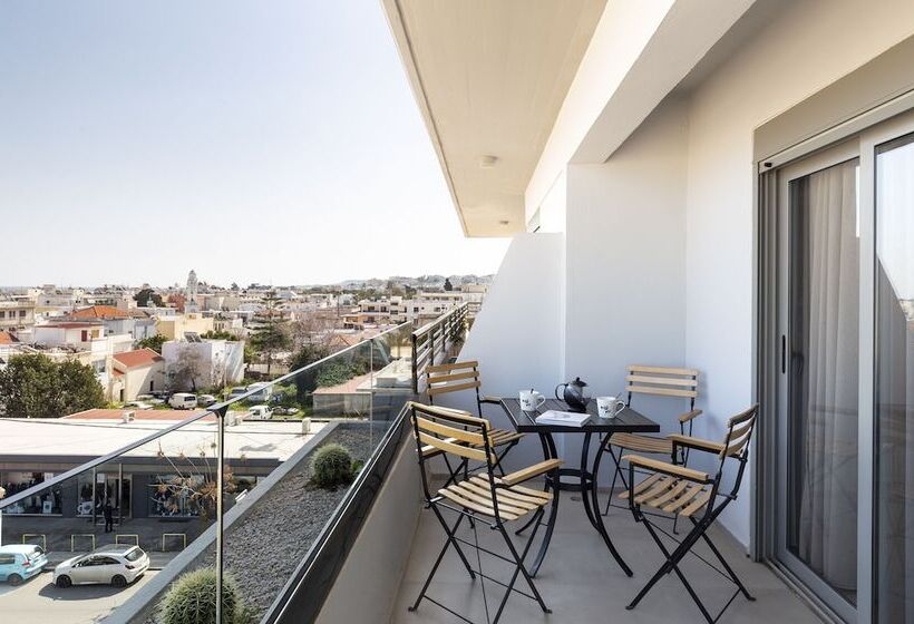 Mirage City Apartments