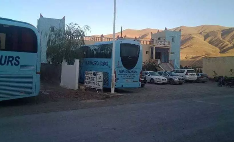 Majatalo Appart Hotel Jardins D Imilchil Hostel