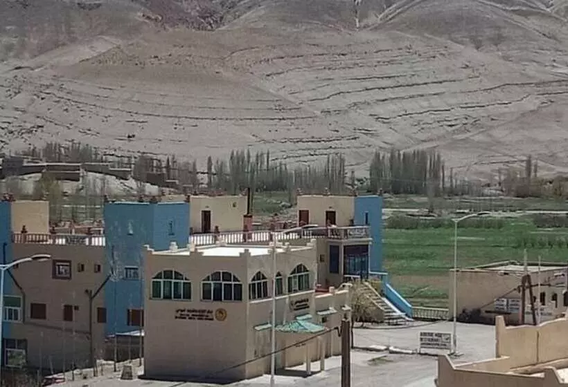 Majatalo Appart Hotel Jardins D Imilchil Hostel