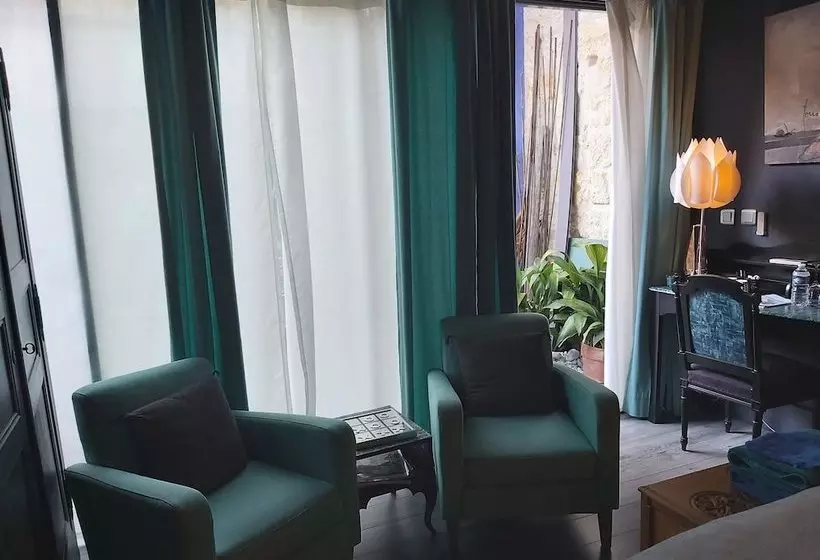 تختخواب و صبحانه Chambres D Hotes La Maison Diderot