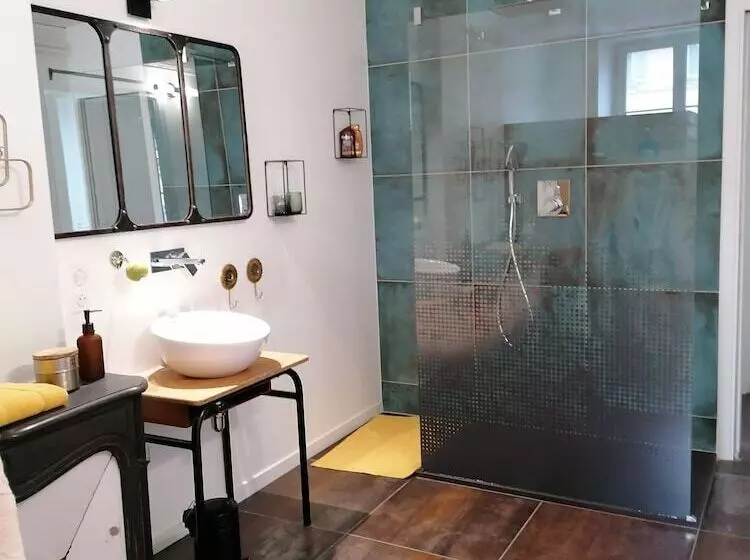 تختخواب و صبحانه Le 434 Avec Sauna Privatif